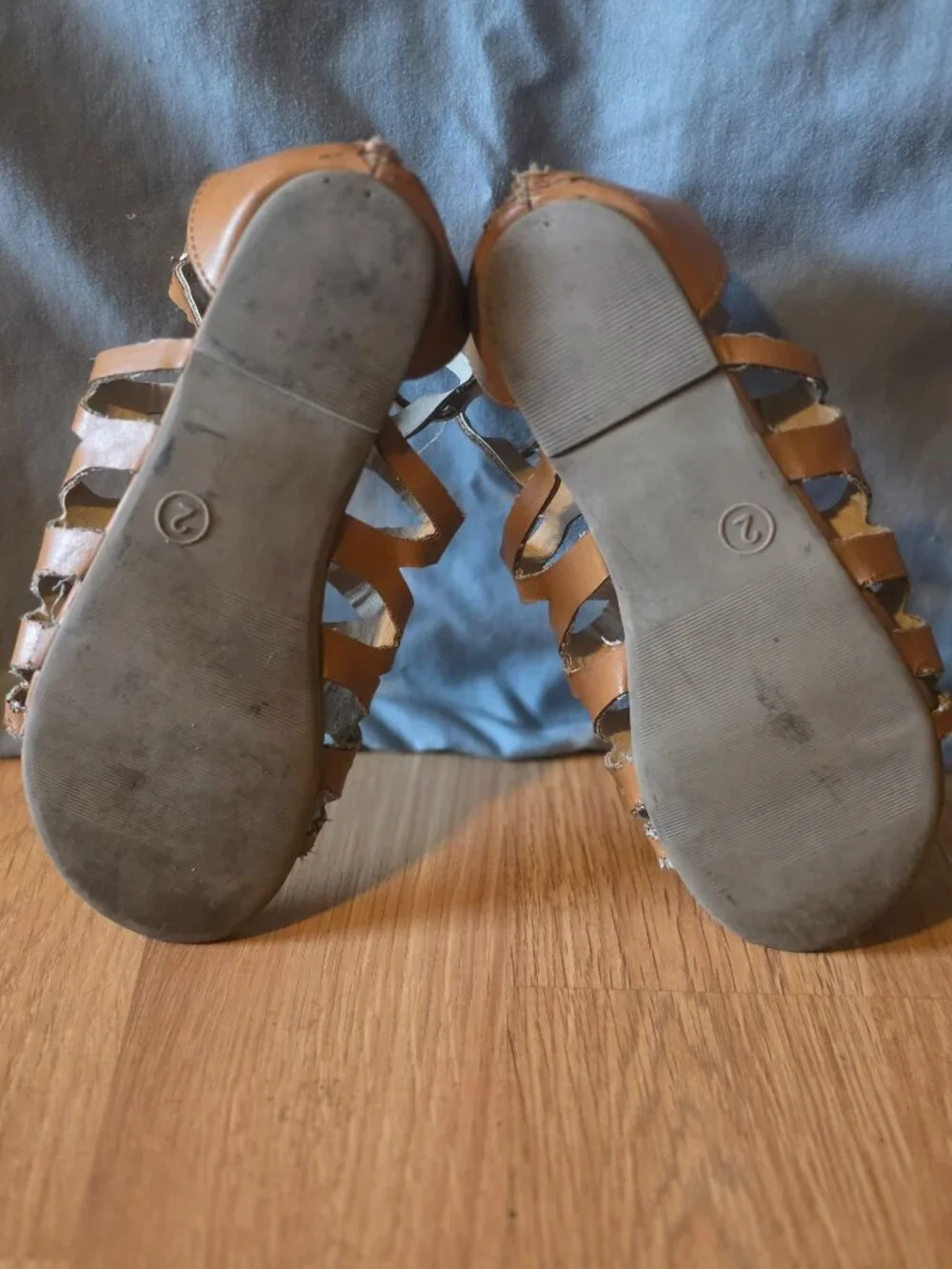 Stevies Girls Size 2 Sandals